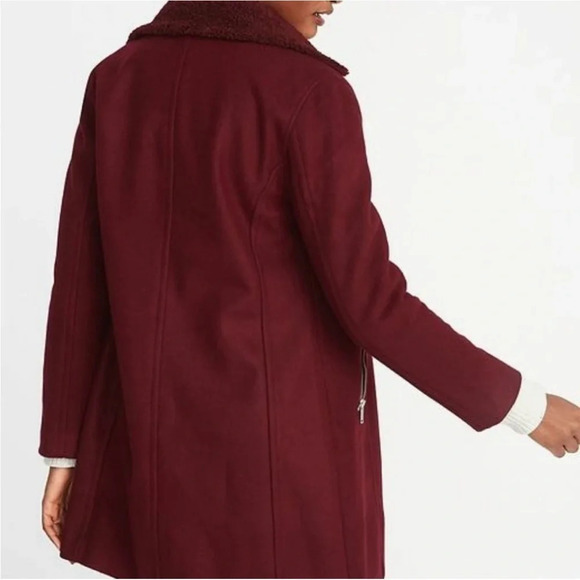 ✨NWT Old Navy Wine Red Long Brushed Felt Sherpa Collar Moto Jacket Coat Medium - Picture 7 of 12